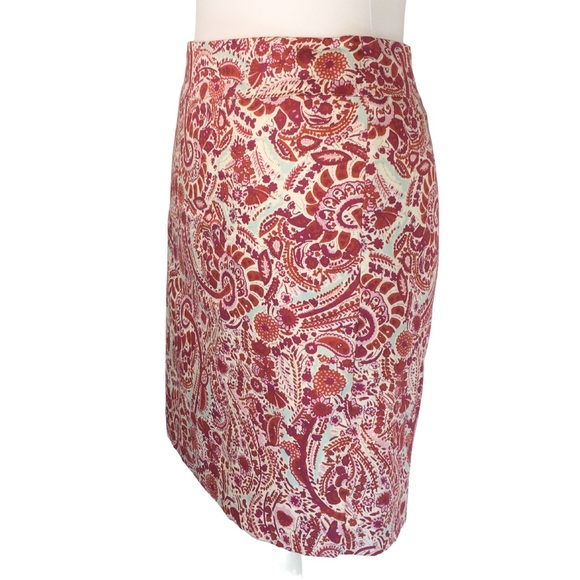 Loft Paisley Red Cream Cotton with Stretch Mini A-Line Skirt size 2P - Picture 3 of 12